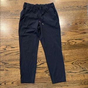 Women’s lululemon Black Drawstring Pants 6